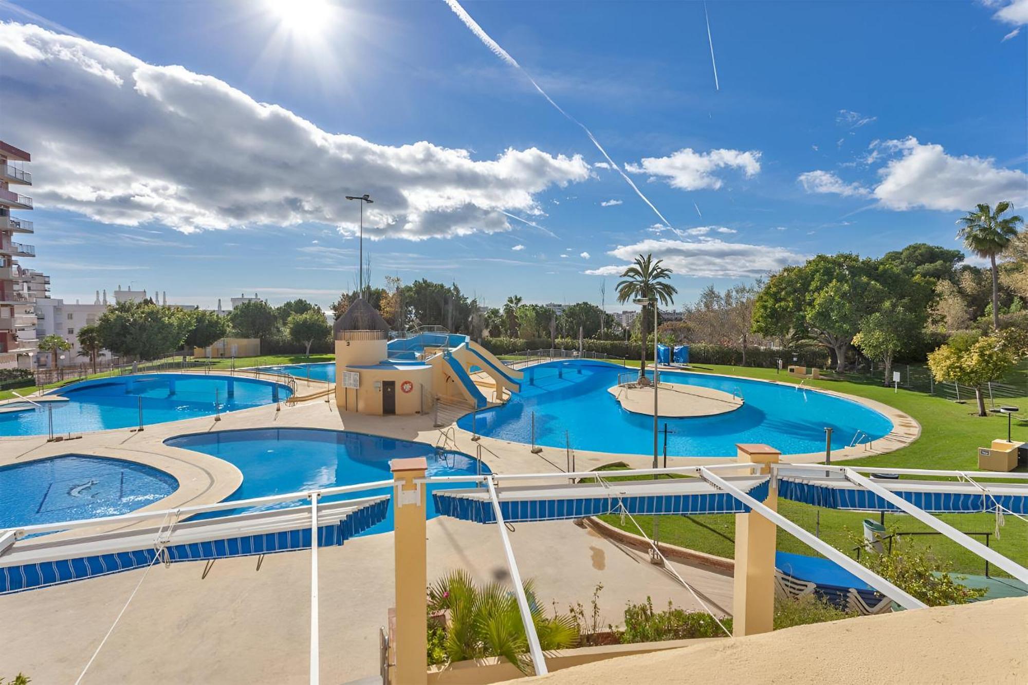 Luxury Suites Minerva Beach Benalmadena Exterior photo